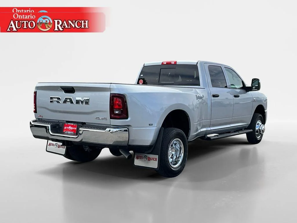 New 2026 Silver-Zynith Exterior Paint RAM Tradesman image 5
