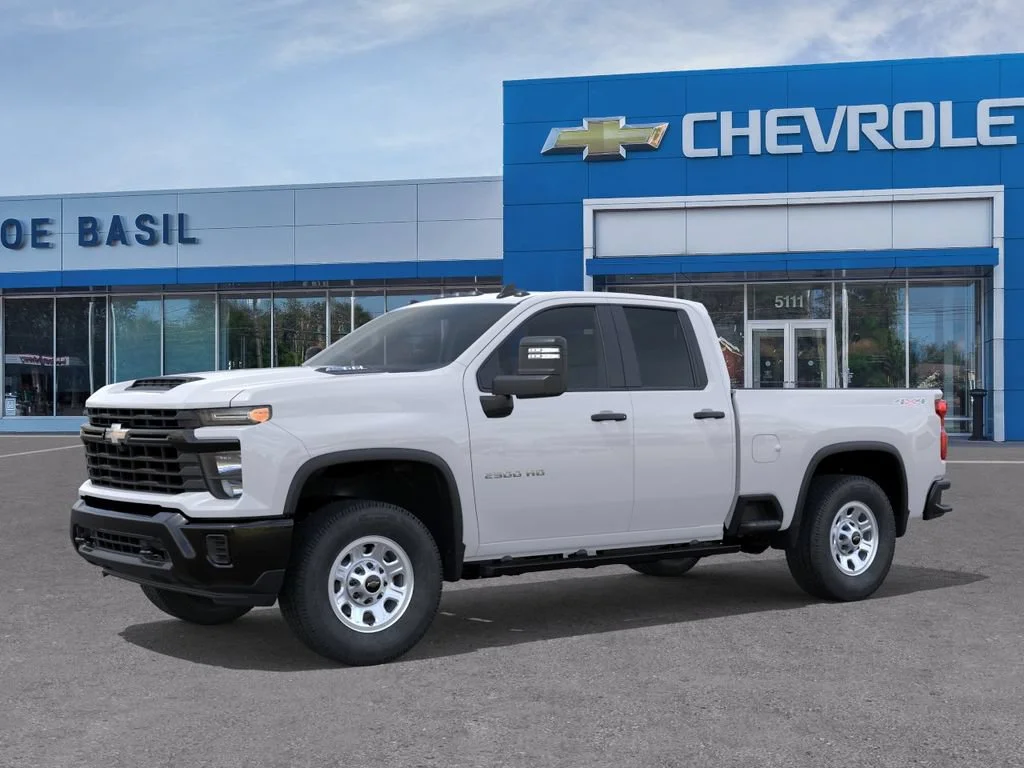 New 2026 Summit White Chevrolet WT image 2