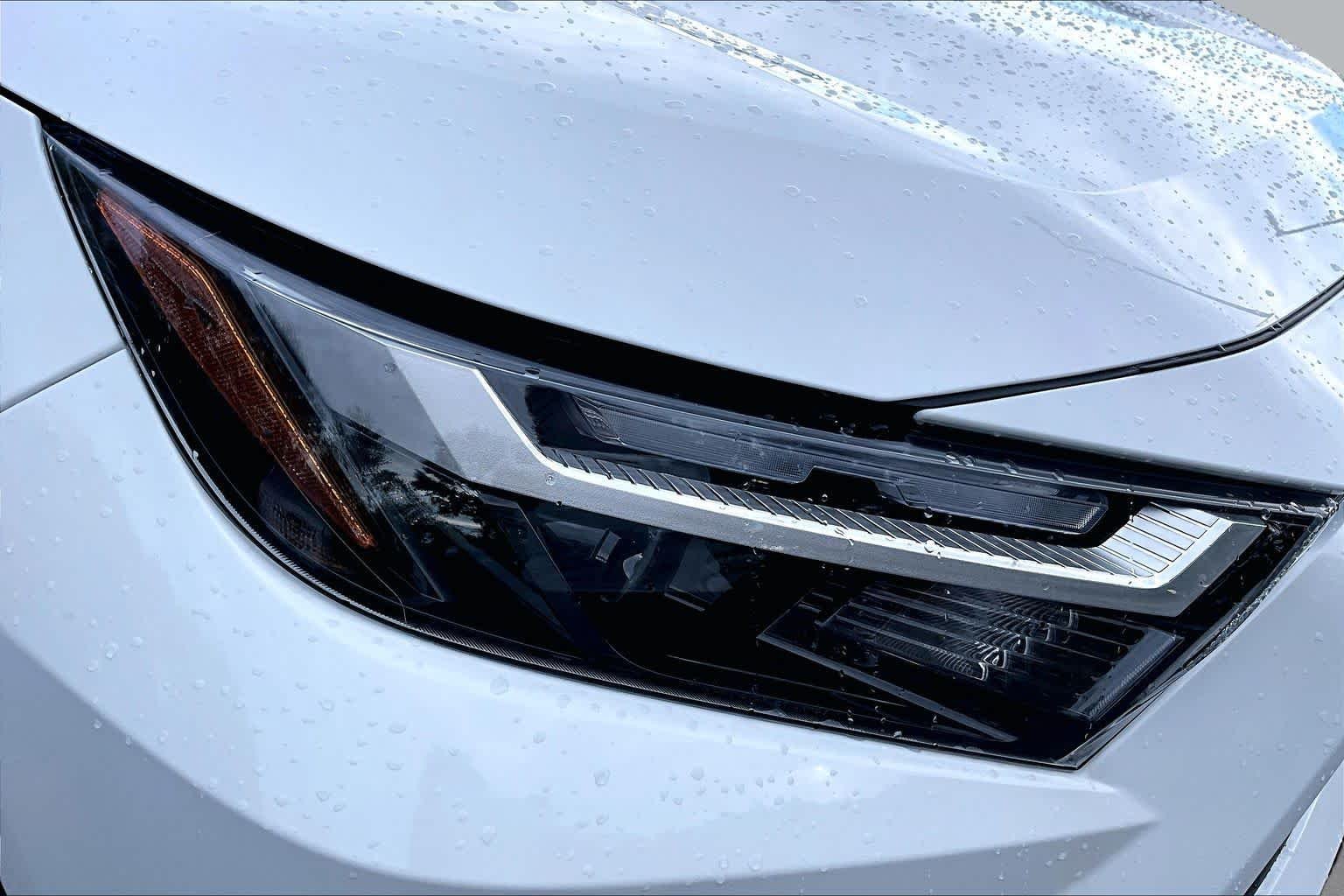 Used 2024 Ice Cap Toyota XLE image 26