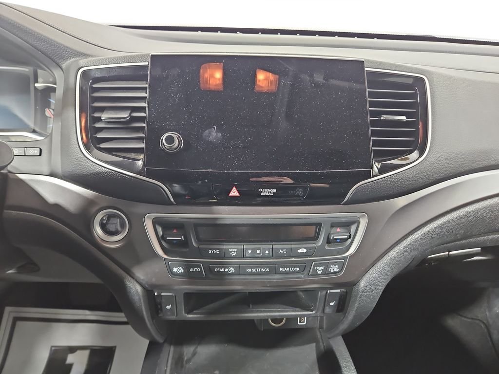 Used 2019  Honda EX-L image 18