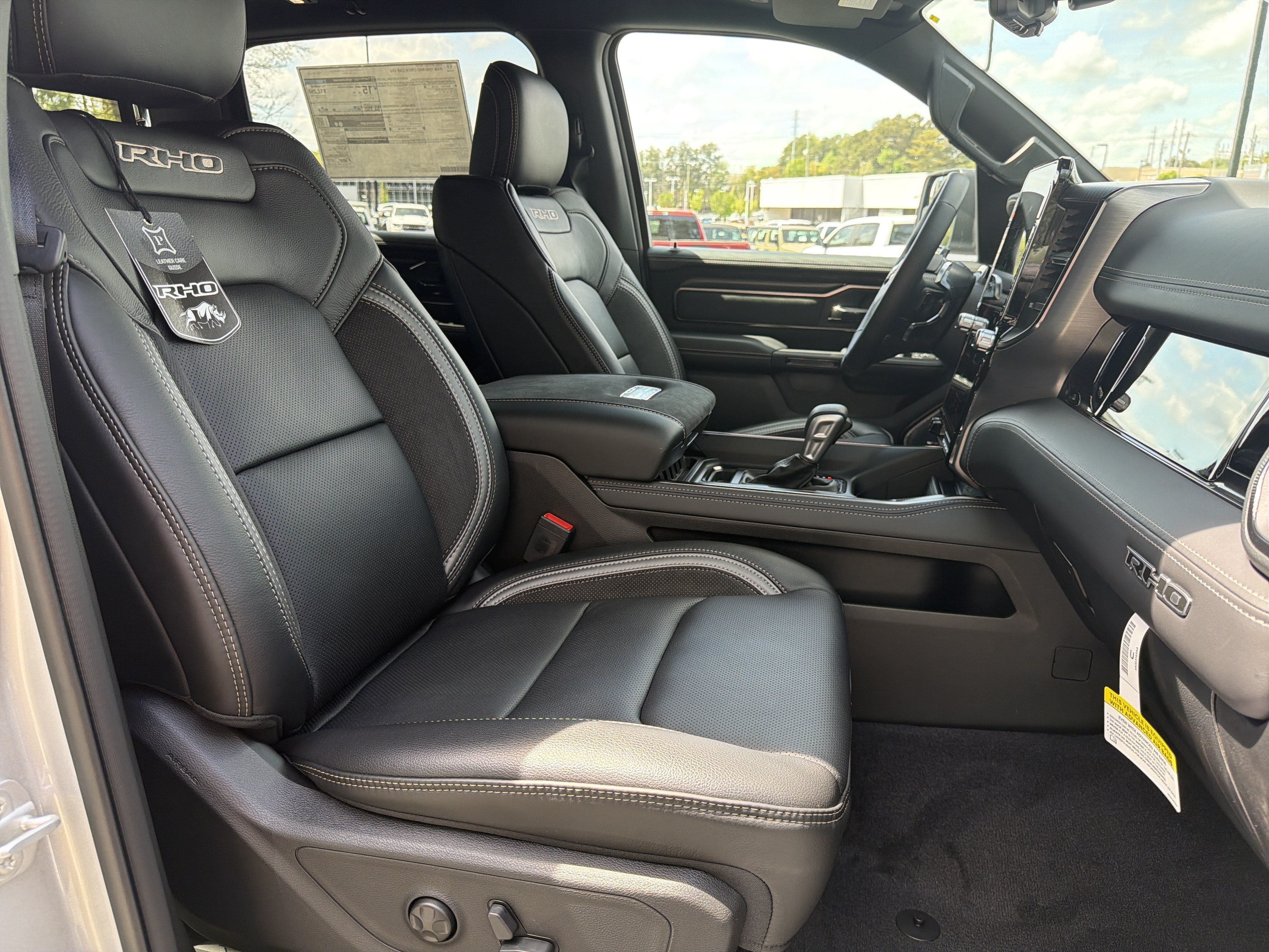 2026 RAM 1500 RHO - Photo 16