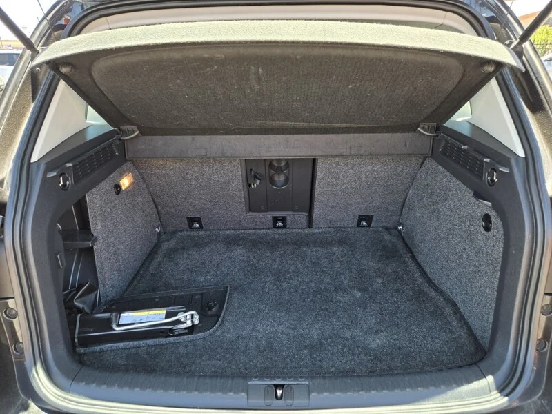 Used 2013 Black Volkswagen S image 10