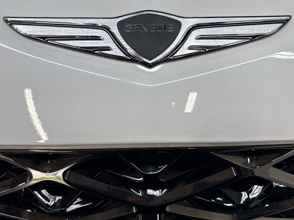 New 2027 White Genesis  image 37