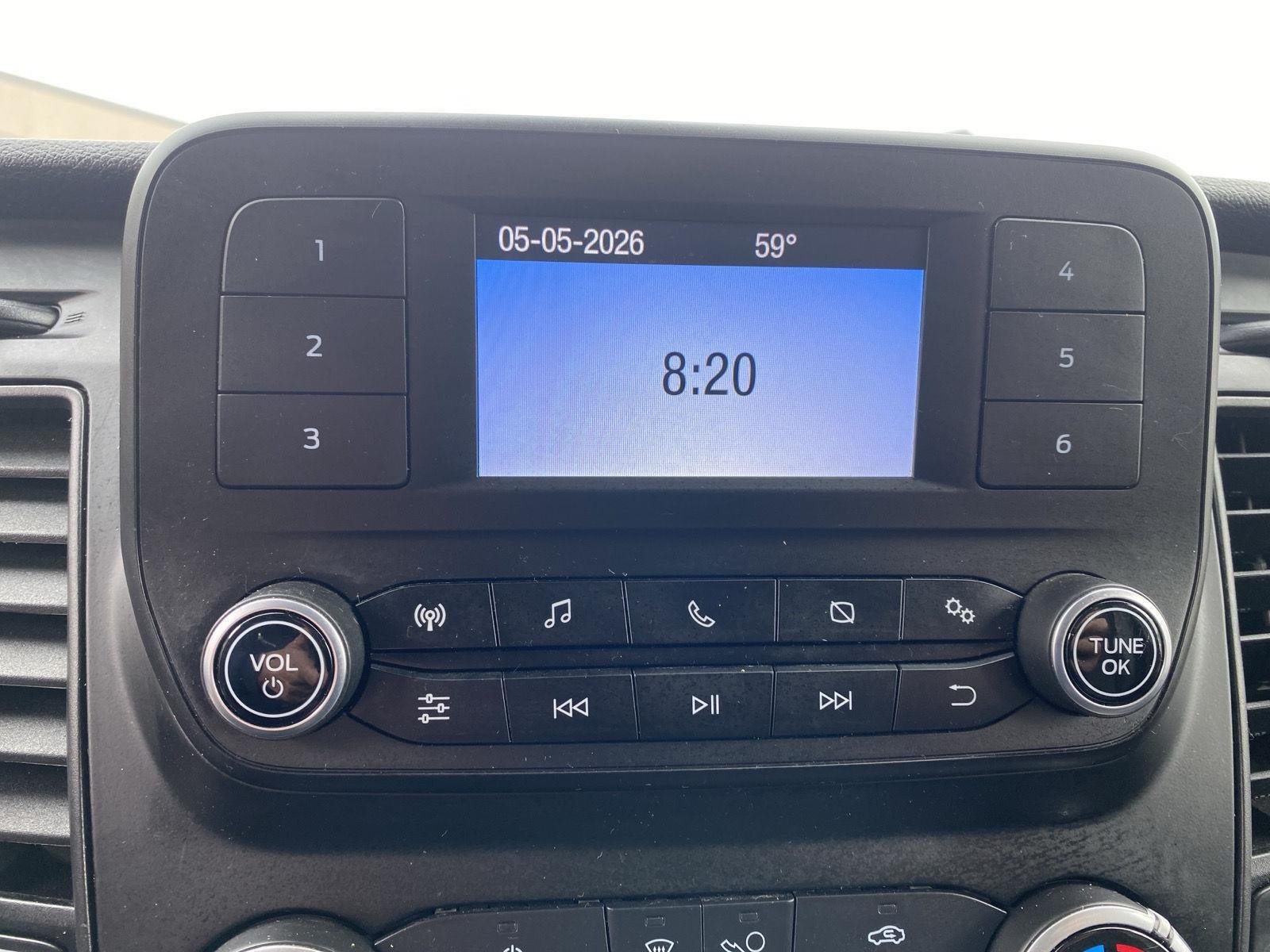 Used 2022 Oxford White Ford  image 16