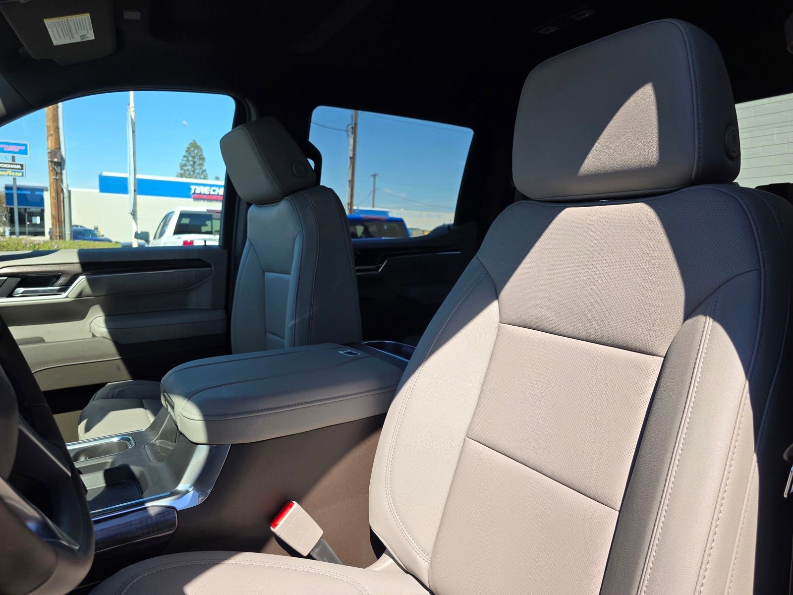 2026 Chevrolet Silverado 1500 LTZ - Photo 26