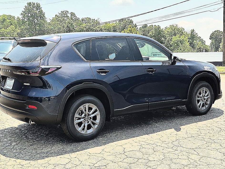 New 2026 Navy Blue Mica Mazda 2.5 S Select AWD image 9
