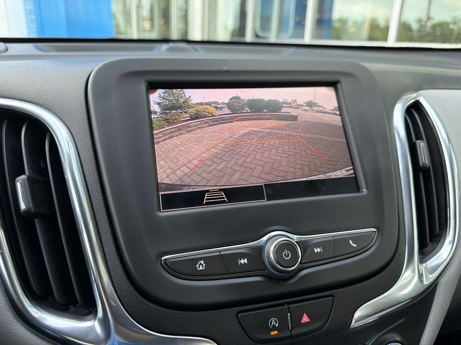 Used 2023 Iron Gray Metallic Chevrolet LT image 27