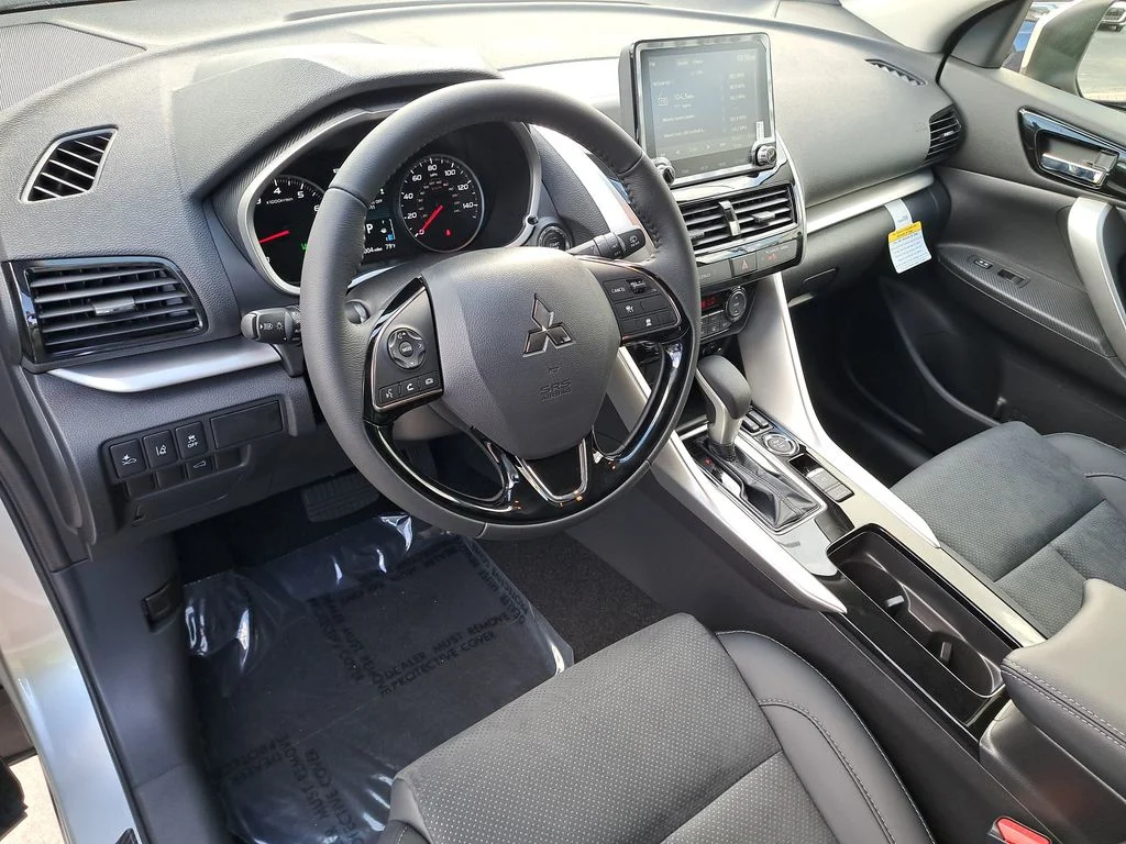 2026 Mitsubishi Eclipse Cross SE - Photo 17