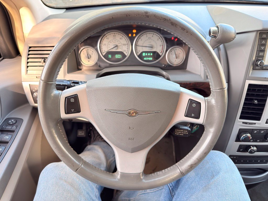 Used 2009 Blue Chrysler Touring image 39