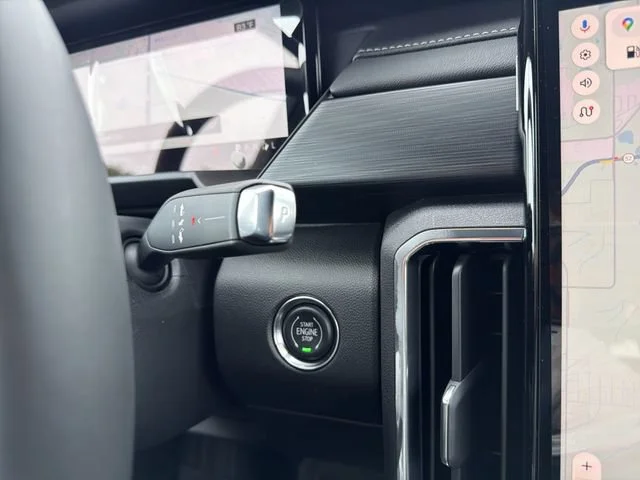 New 2026 Sterling Metallic GMC Elevation image 27