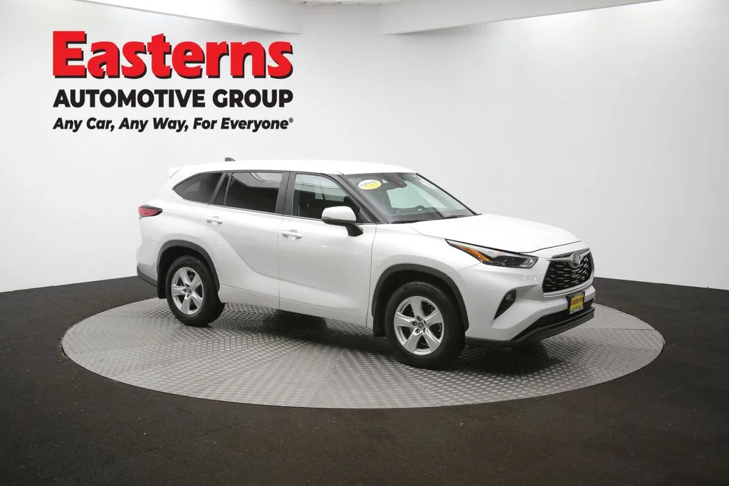 Used 2023 White Toyota LE image 48