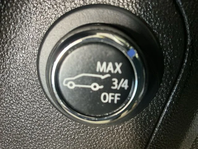 Certified Used 2023 Silver GMC SLT image 7