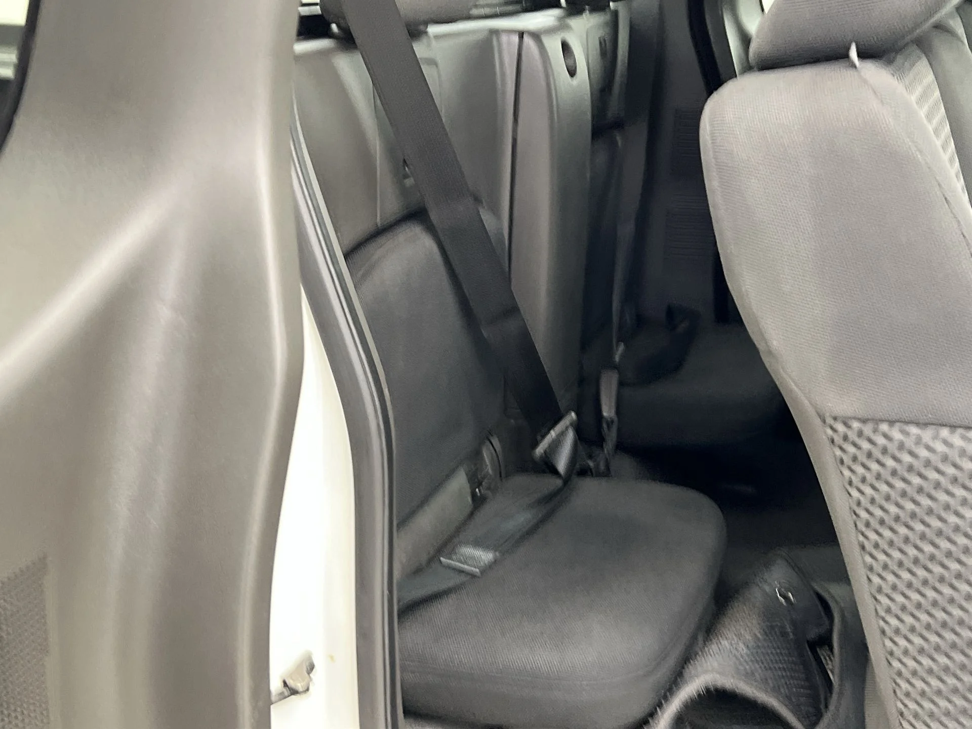 Used 2021 White Nissan SV image 17