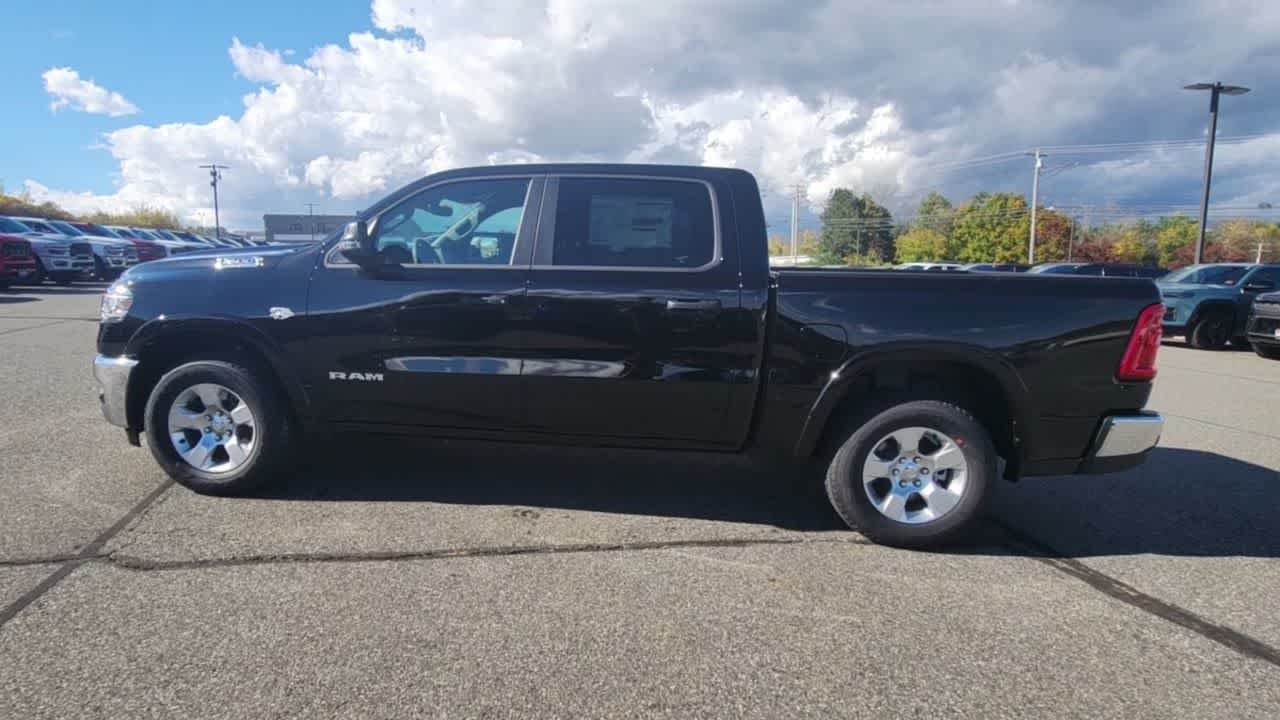 New 2027 Diamond Black Crystal Pearl-Coat Exterior Paint RAM Big Horn image 6