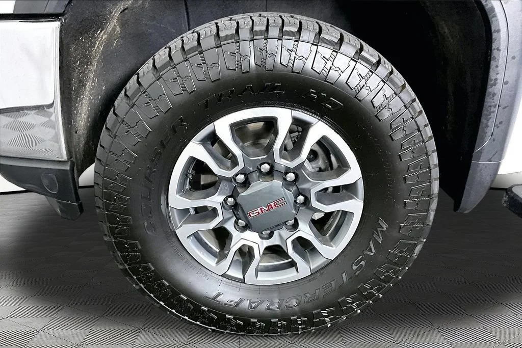 Certified Used 2022 Summit White GMC SLE image 29