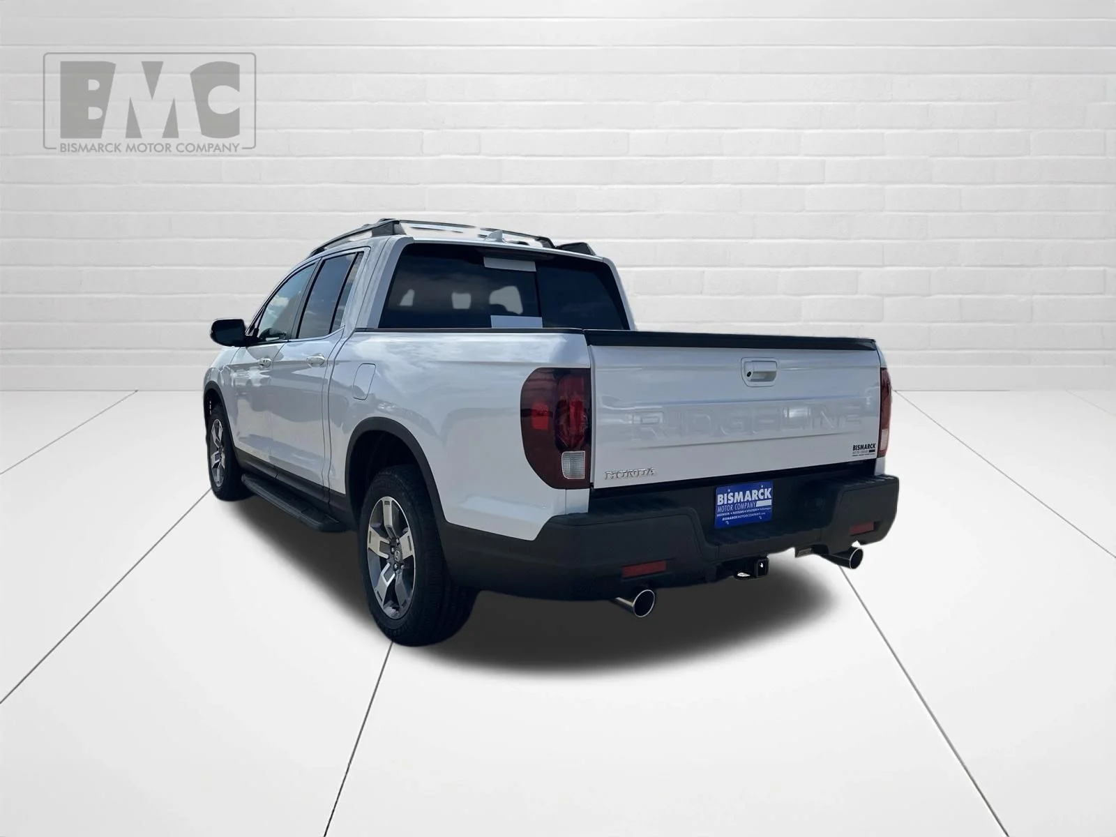 New 2026 Platinum White Pearl Honda RTL image 4