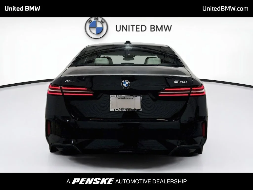 New 2027 Carbon Black Metallic BMW 540i xDrive image 6