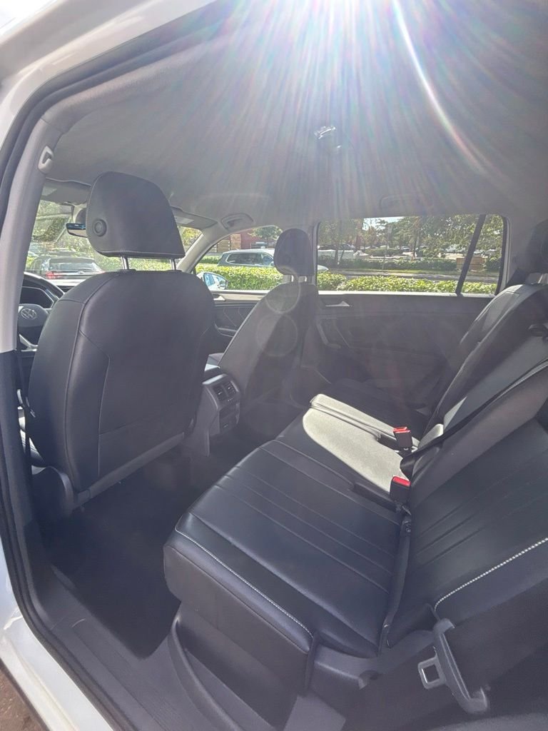 Used 2024 White Volkswagen 2.0T SE image 16