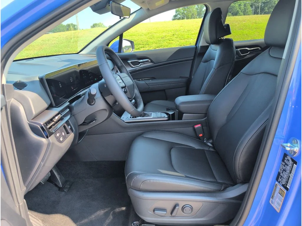 New 2026 Nebular Blue Kia EX image 10