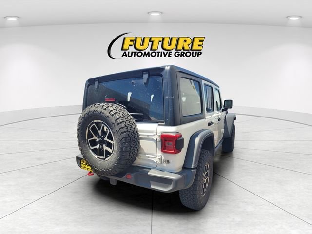 Used 2024 White/off-white Jeep Rubicon image 3