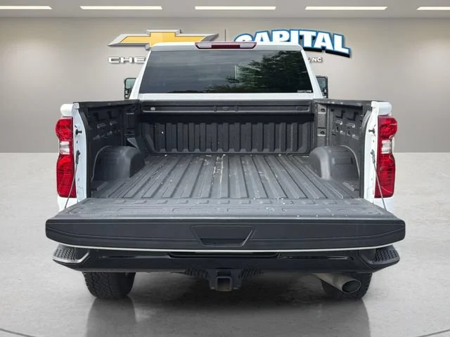 Used 2025 Summit White Chevrolet Custom image 30