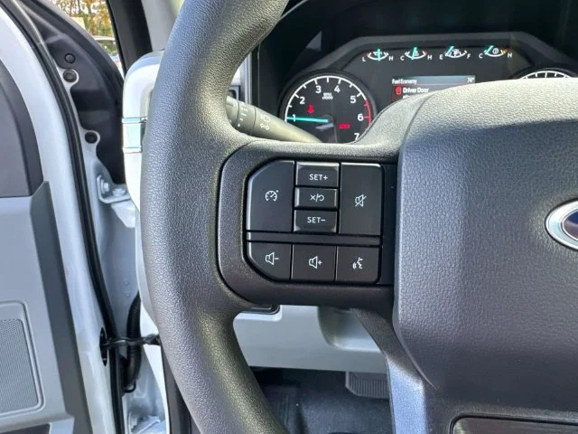 New 2026 Oxford White Ford F-350® XL image 22