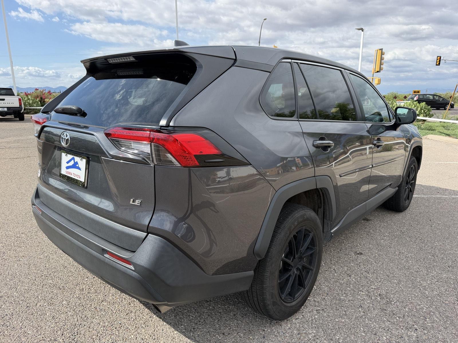 Used 2022 Magnetic Gray Metallic Toyota LE image 5