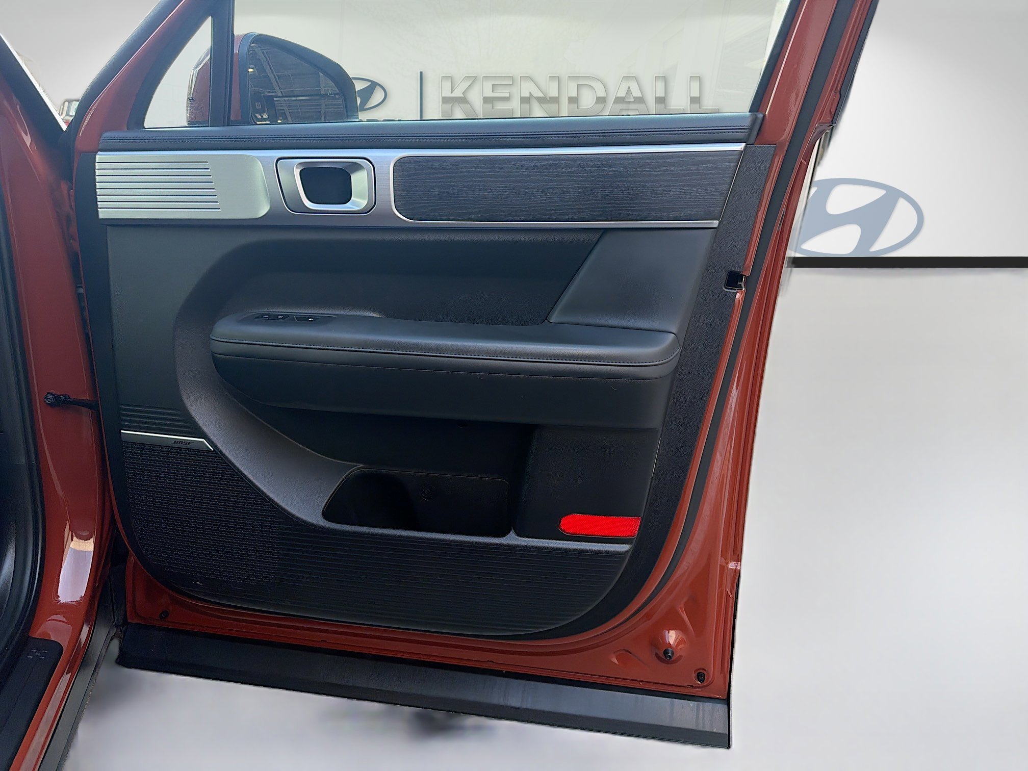 2025 Hyundai Santa Fe Limited - Photo 33