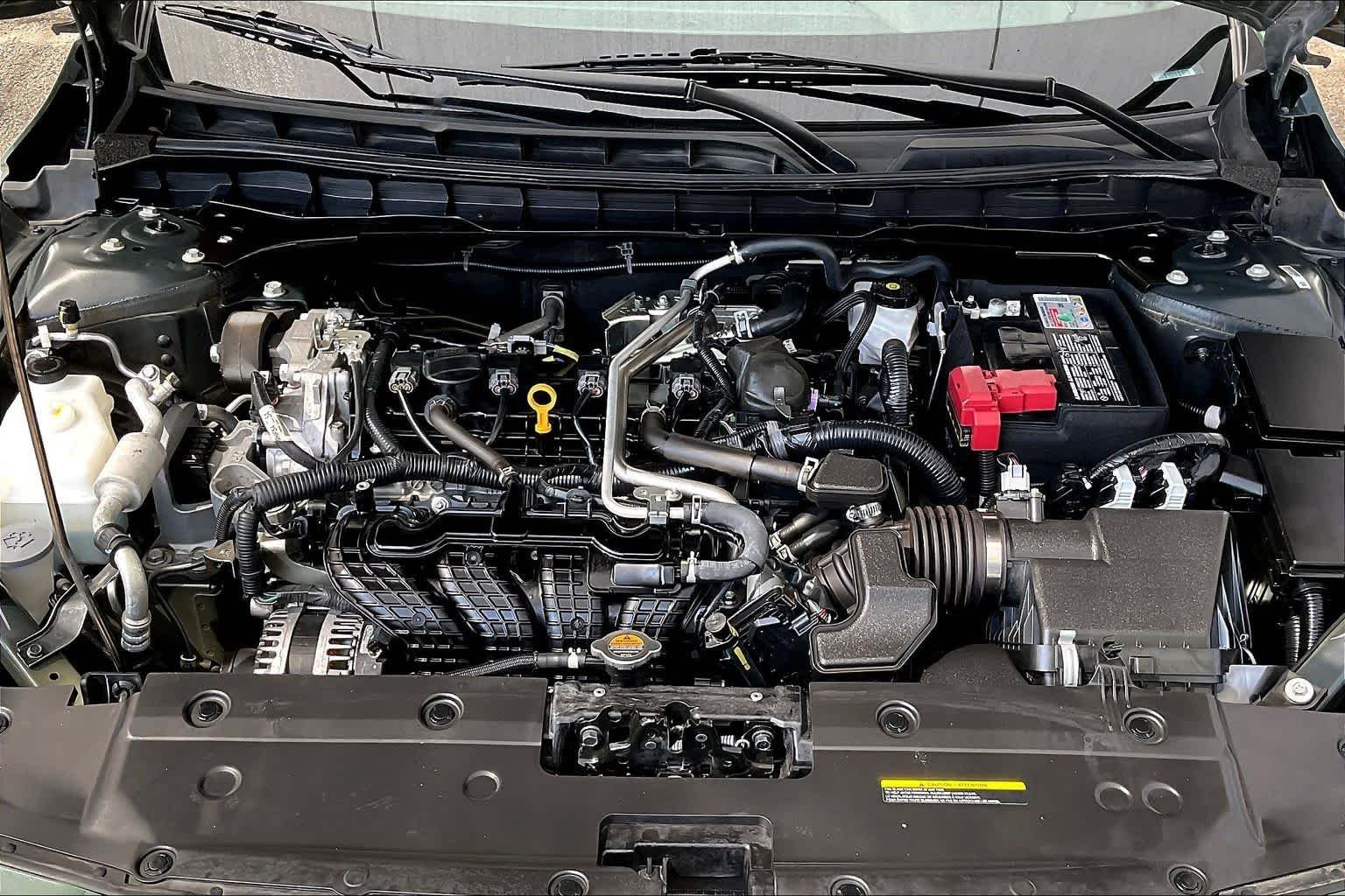 2025 Nissan Altima SR - Photo 32