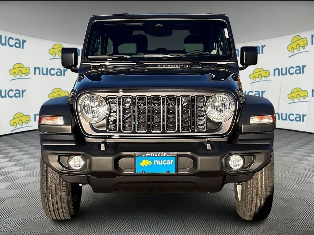New 2026 Granite Crystal Metallic Clearcoat Jeep Sport S image 3