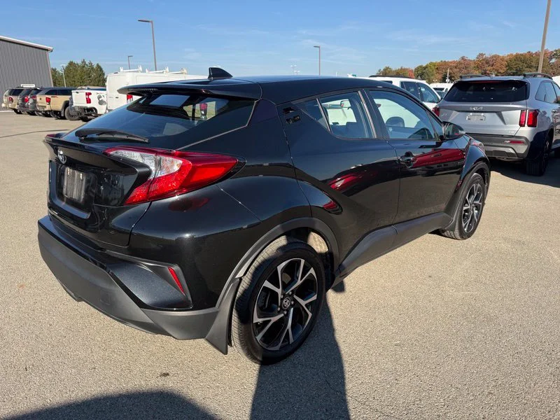 Used 2021 Black Toyota XLE image 15