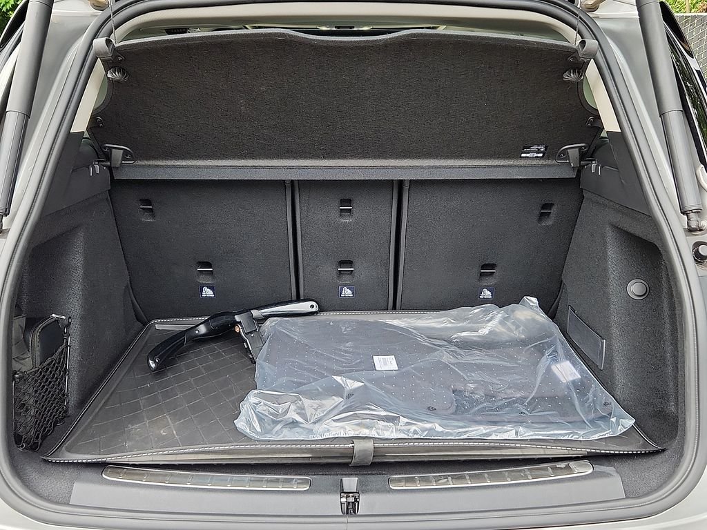 Used 2023 Silver MINI Classic image 30