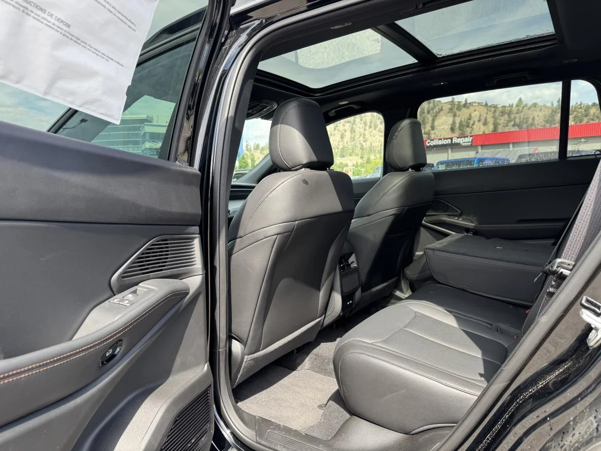 New 2026 Black Jeep Limited image 10