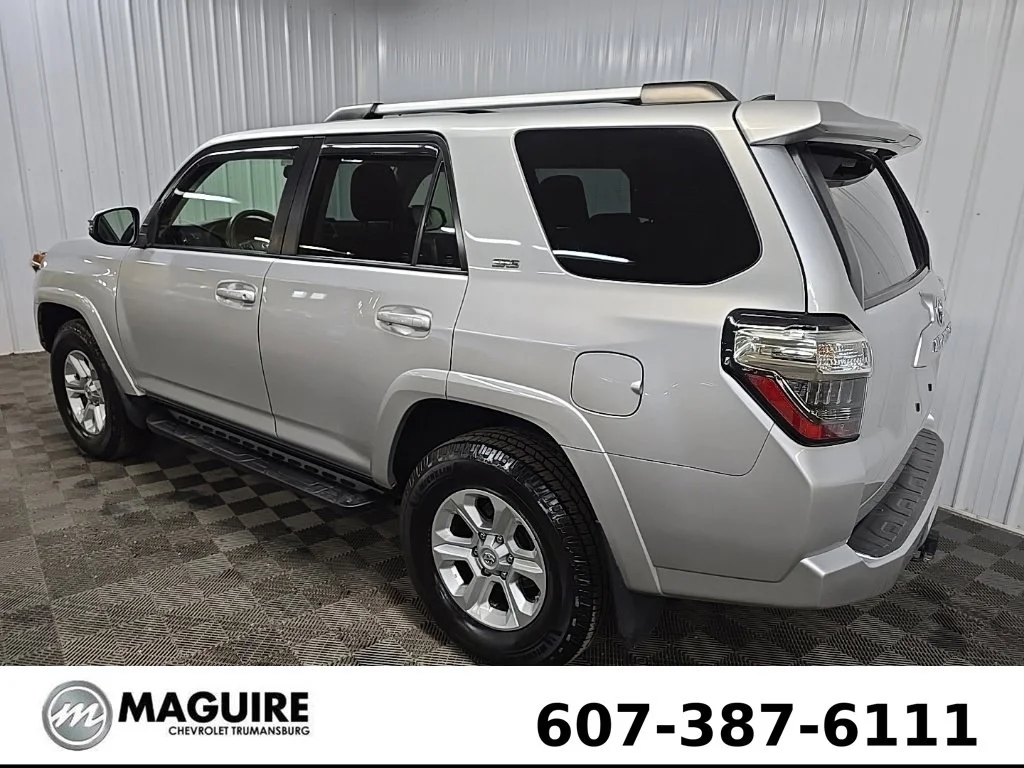 Used 2020 Silver Toyota SR5 Premium image 9