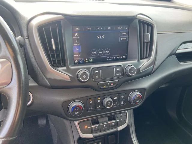 Used 2022 Black GMC AT4 image 25