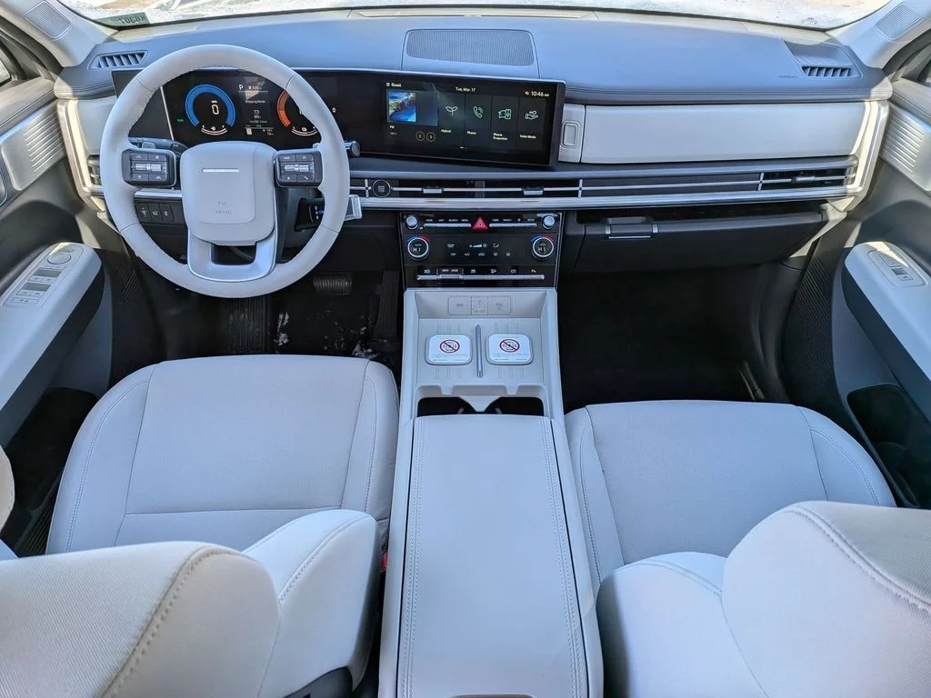 New 2026 Gray Hyundai SE image 25