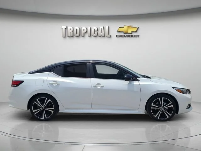 Used 2021 White Nissan SR image 6