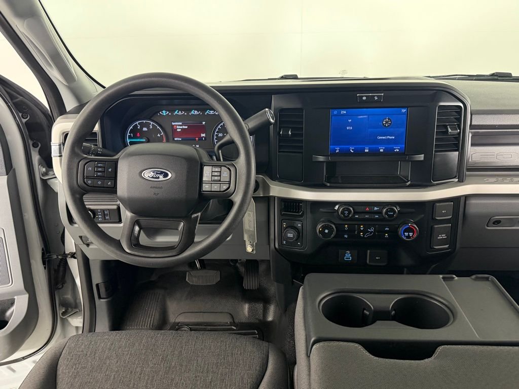 Used 2025 White Ford XL image 14