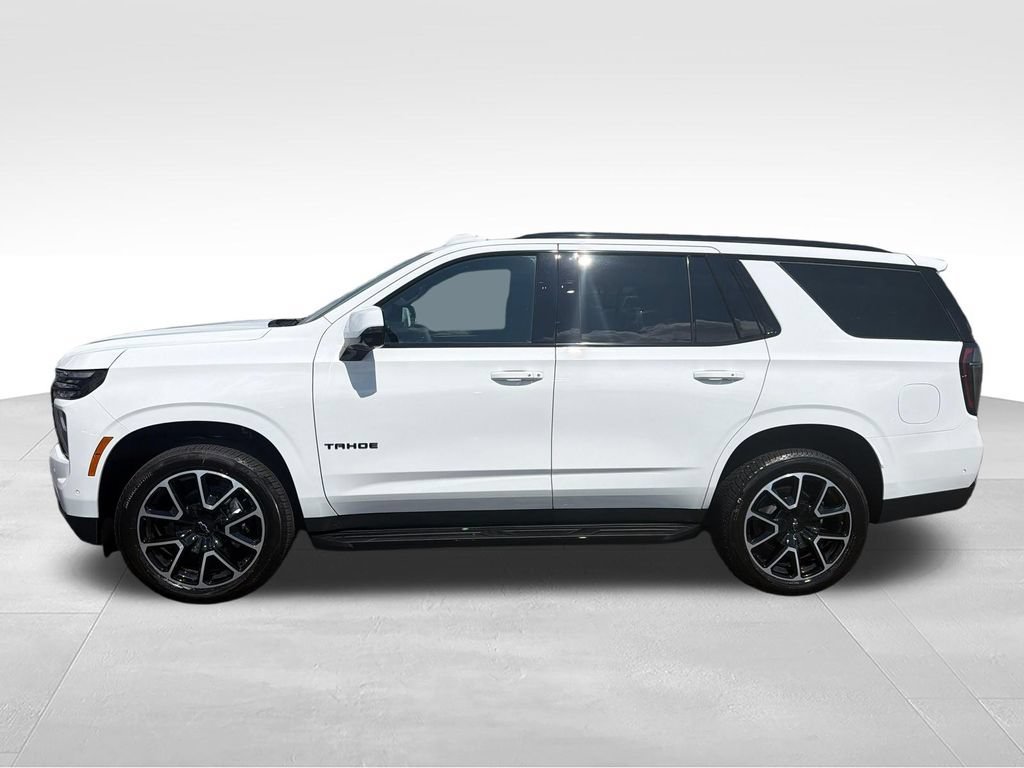 New 2026 Summit White Chevrolet RST image 2