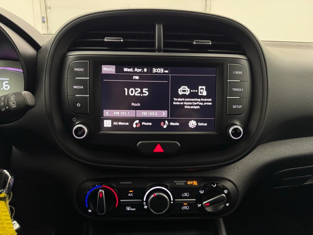 Used 2023 Gravity Gray Kia LX image 21