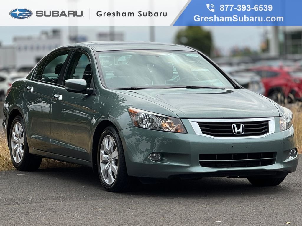 Used 2009 Mystic Green Metallic Honda EX-L image 1