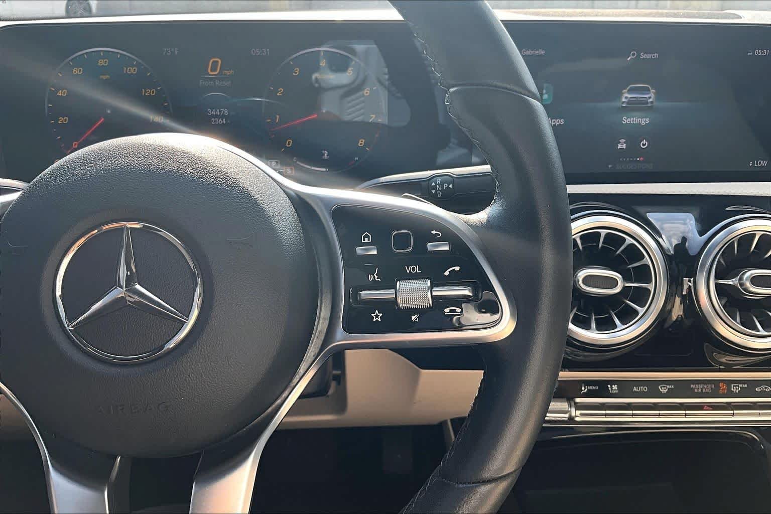 Used 2021 Mountain Grey Metallic Mercedes-Benz A 220 image 24