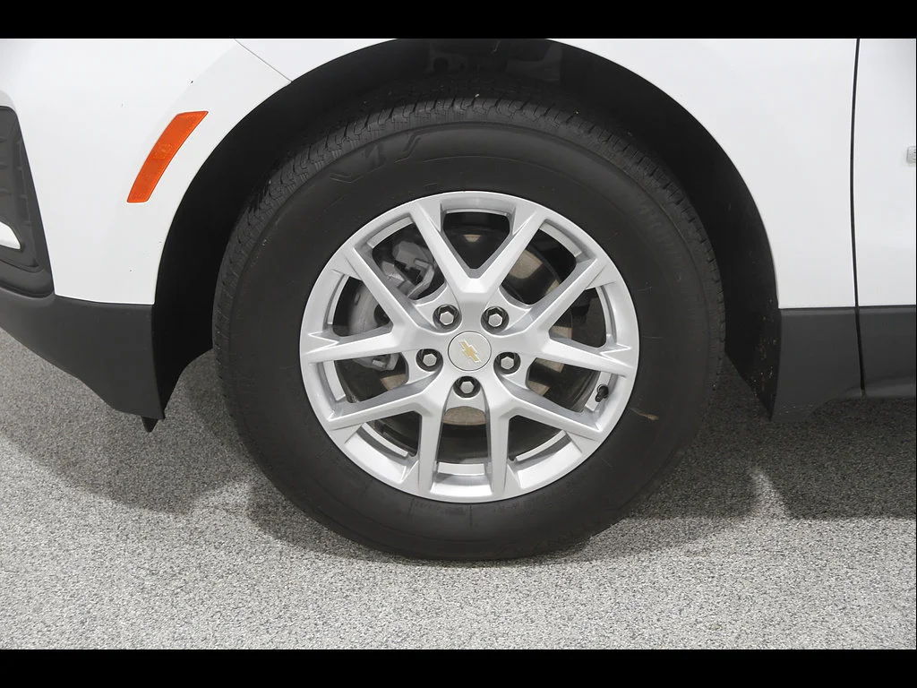 2024 Chevrolet Equinox LS - Photo 21