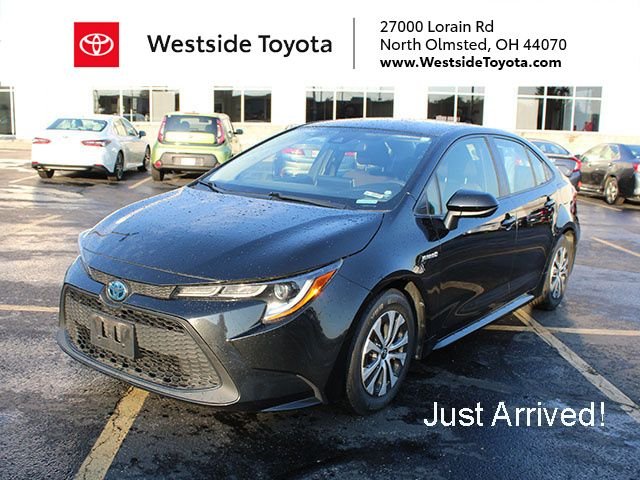Used 2020 Black Sand Pearl Toyota LE image 1