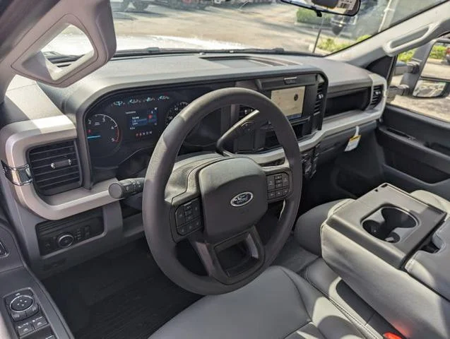 2026 Ford F-350 Super Duty XL - Photo 25