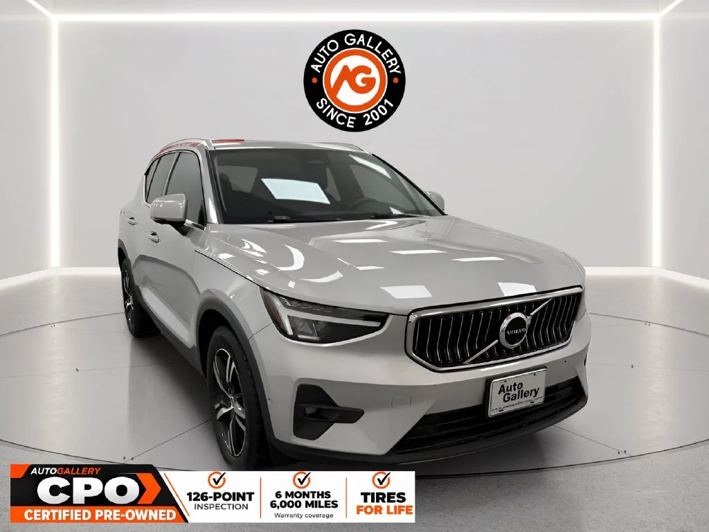 2023 Volvo XC40