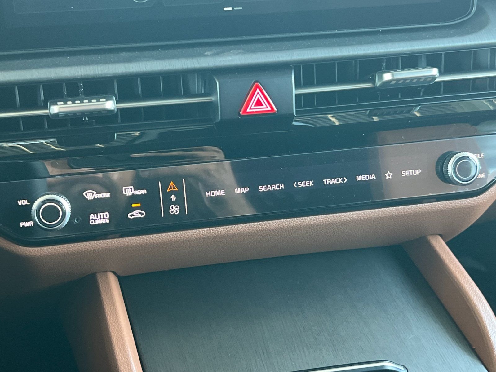 New 2026 Shadow Matte Gray Kia X-Line image 22