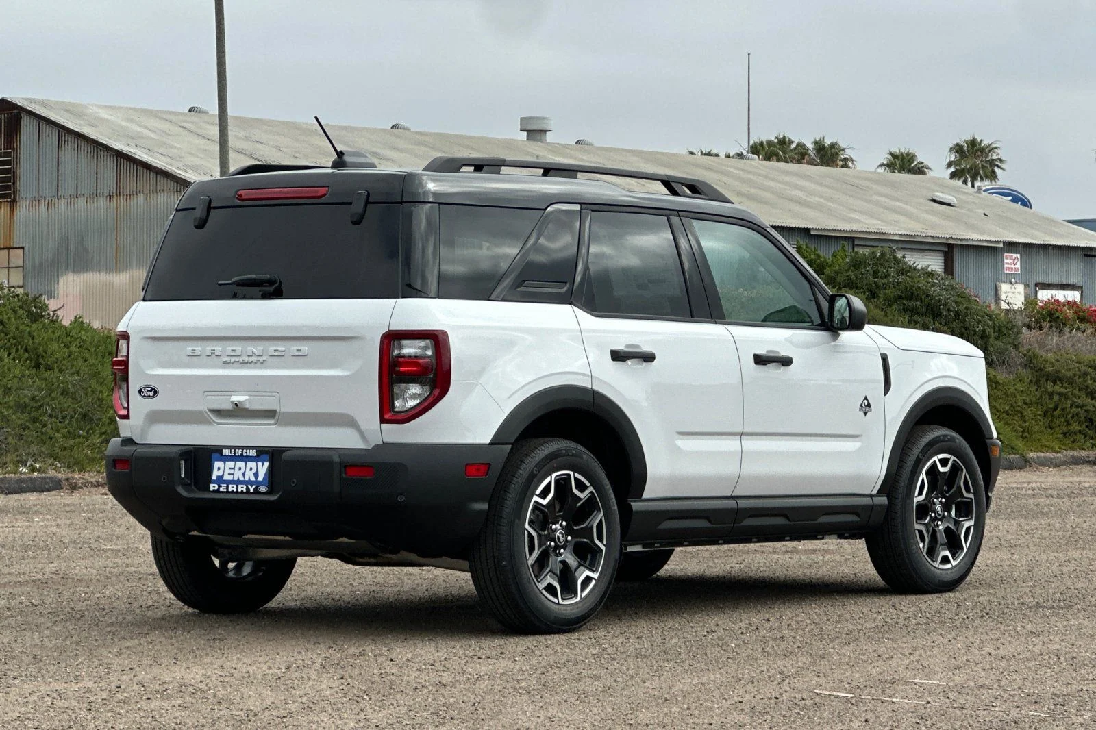 New 2026 Oxford White Ford Outer Banks® image 3