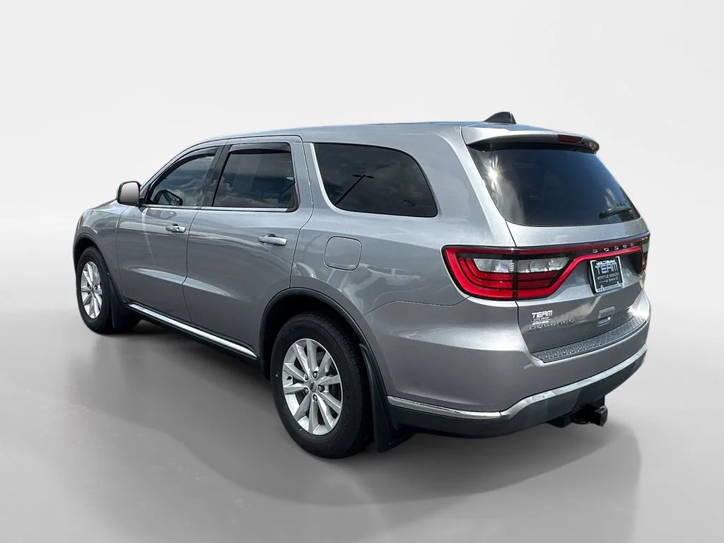 Used 2019 Silver Dodge SXT image 5