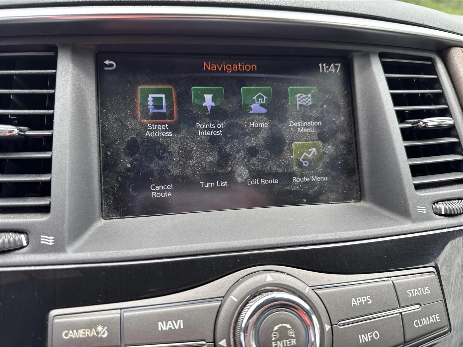 Used 2019 Super Black Nissan Platinum image 23